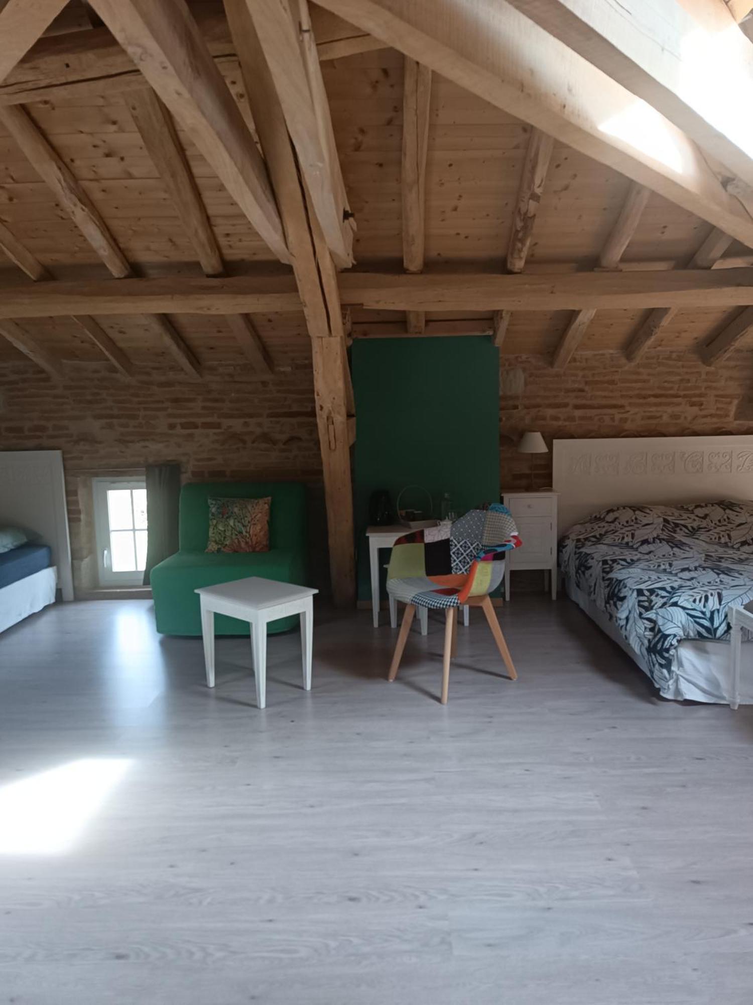 Le Jardin Des Cedres Hotel Lavaur  Szoba fotó