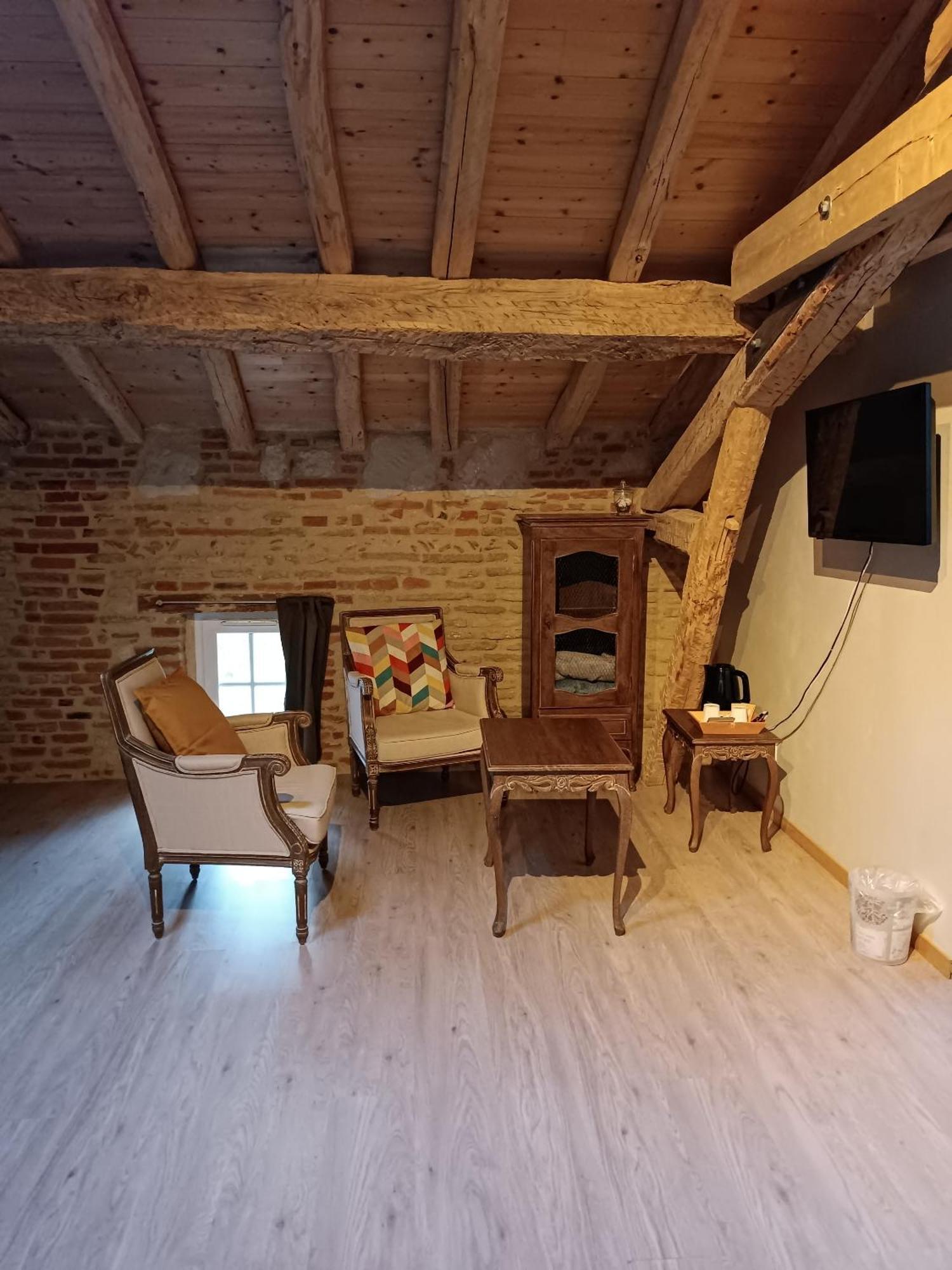 Le Jardin Des Cedres Hotel Lavaur  Szoba fotó