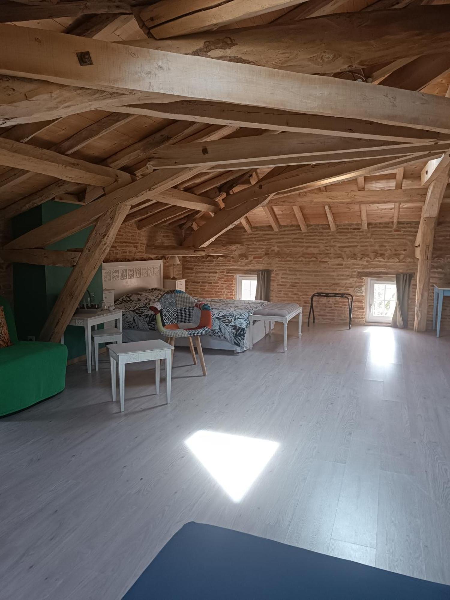 Le Jardin Des Cedres Hotel Lavaur  Szoba fotó