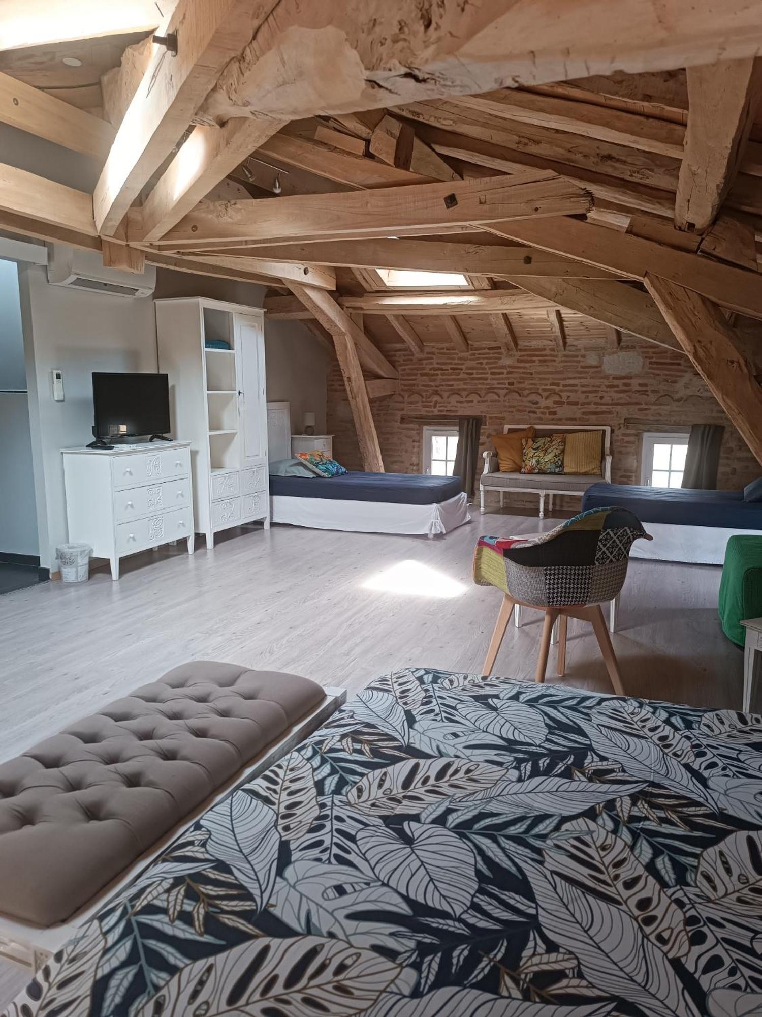 Le Jardin Des Cedres Hotel Lavaur  Szoba fotó