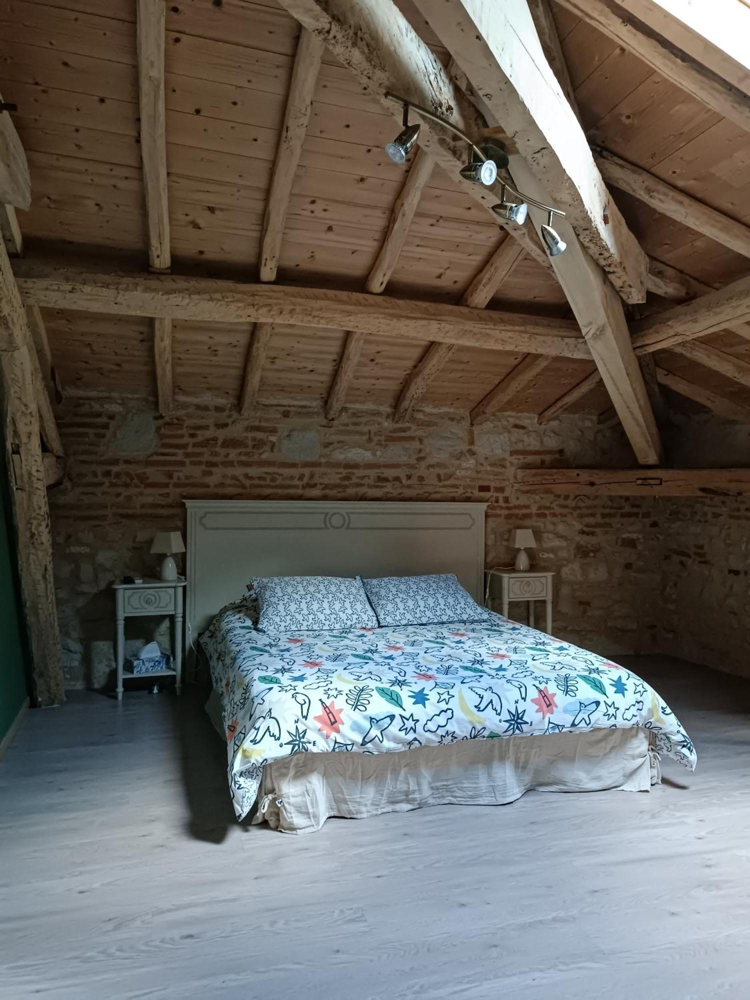 Le Jardin Des Cedres Hotel Lavaur  Szoba fotó