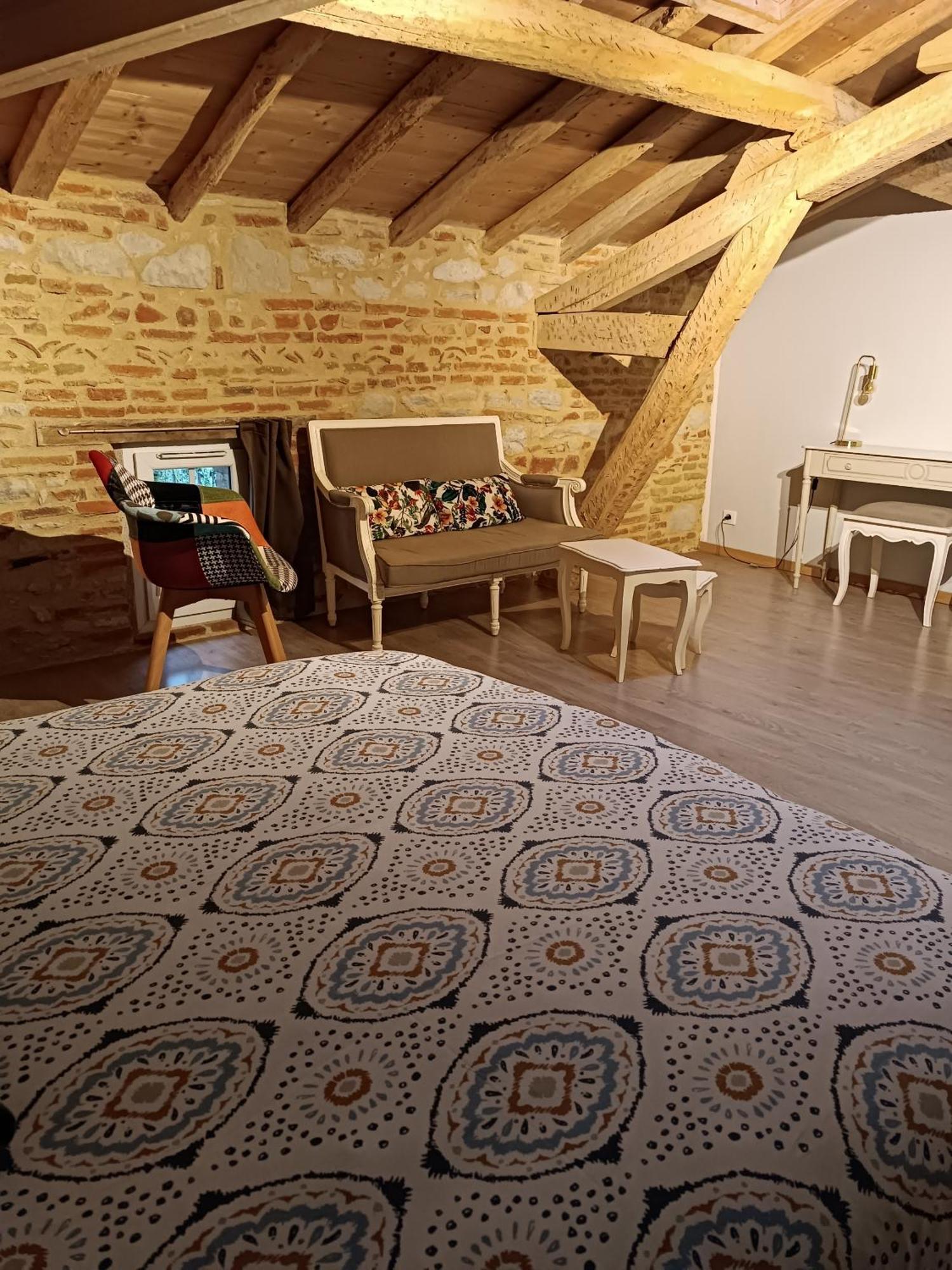 Le Jardin Des Cedres Hotel Lavaur  Szoba fotó