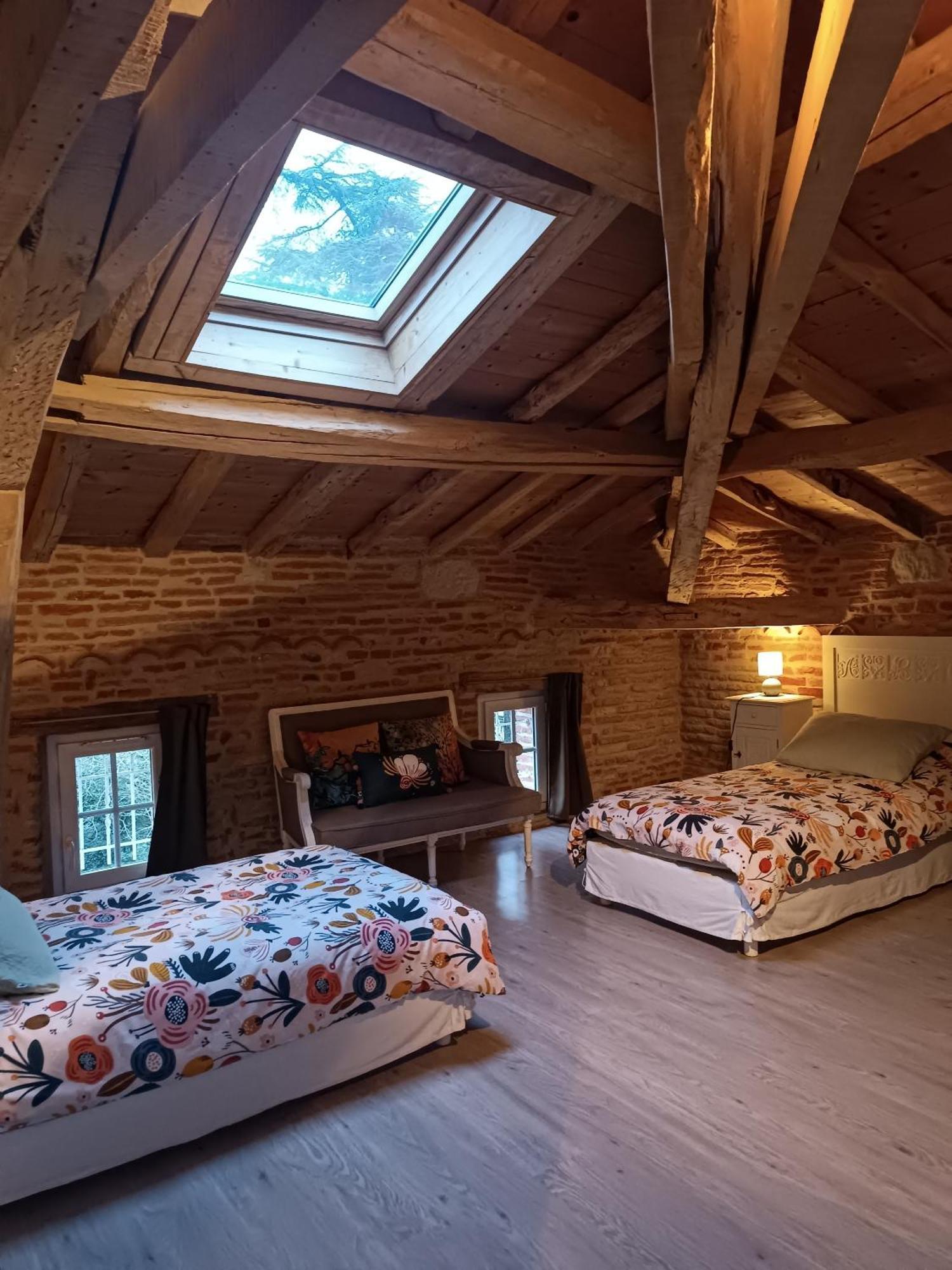 Le Jardin Des Cedres Hotel Lavaur  Szoba fotó