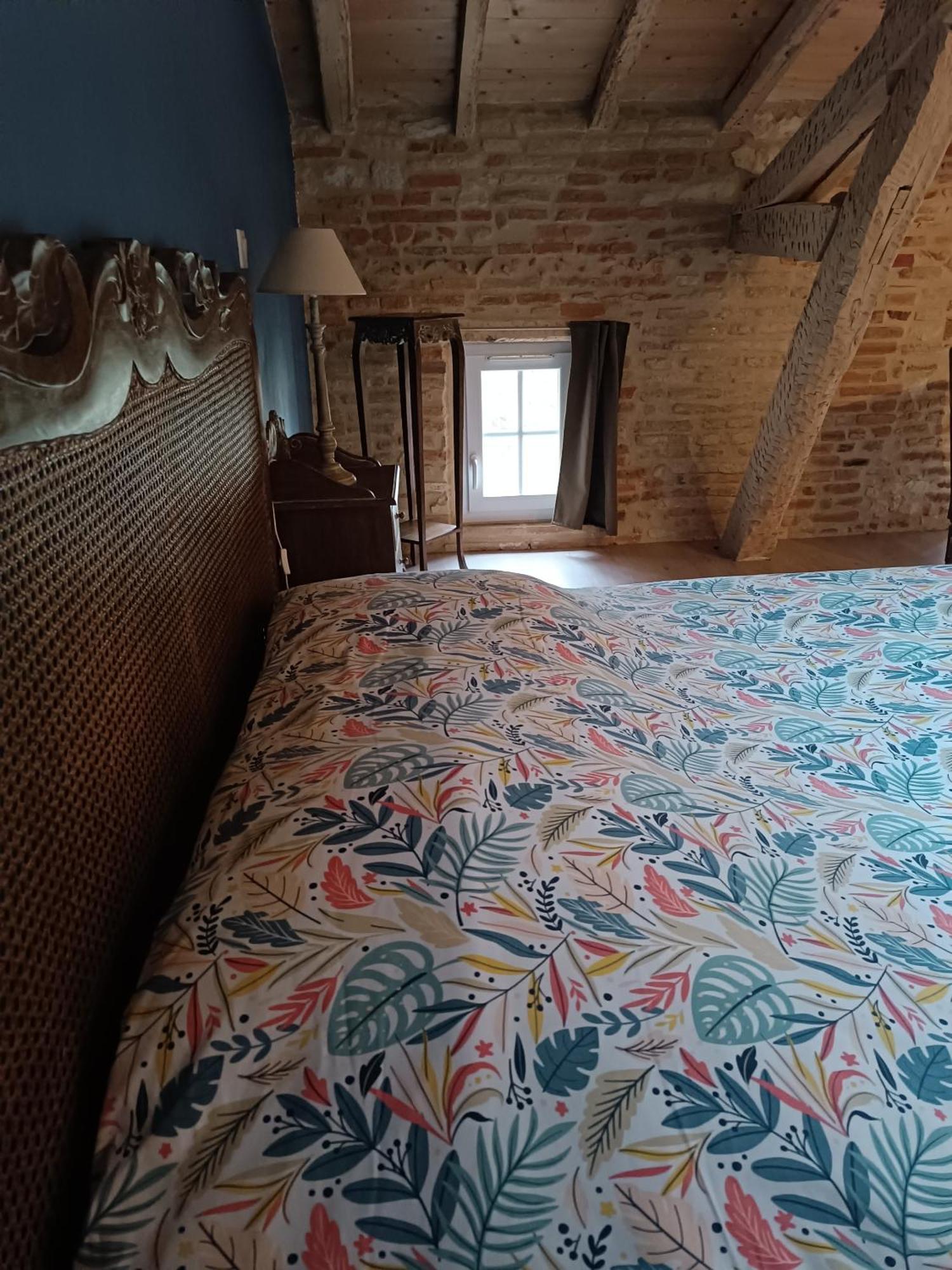 Le Jardin Des Cedres Hotel Lavaur  Szoba fotó